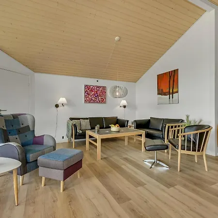 Four-bedroom In Rudkobing *