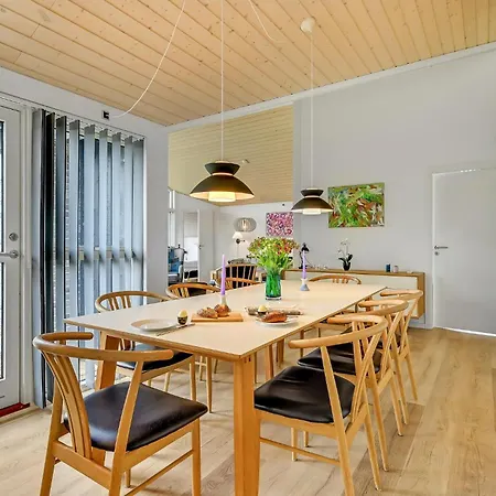 度假居 Four-bedroom In Rudkobing